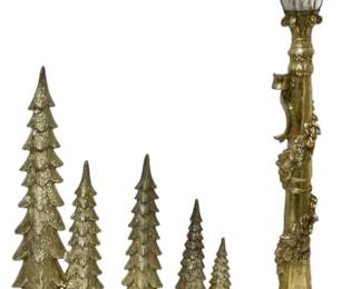 Gold Polyresin Trees Lighted Lamp Post
