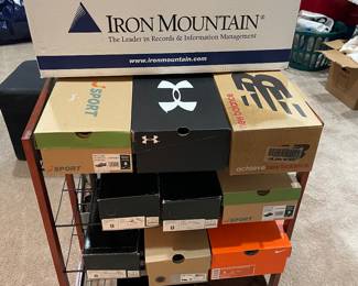 Shoes and boots from size 7 to 8 1/2