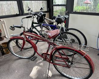 Vintage Schwinn bike