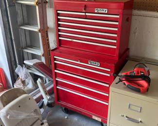 HUSKY TOOL CHEST