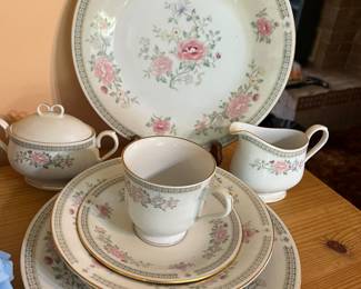 International Porcelain The Kensington China