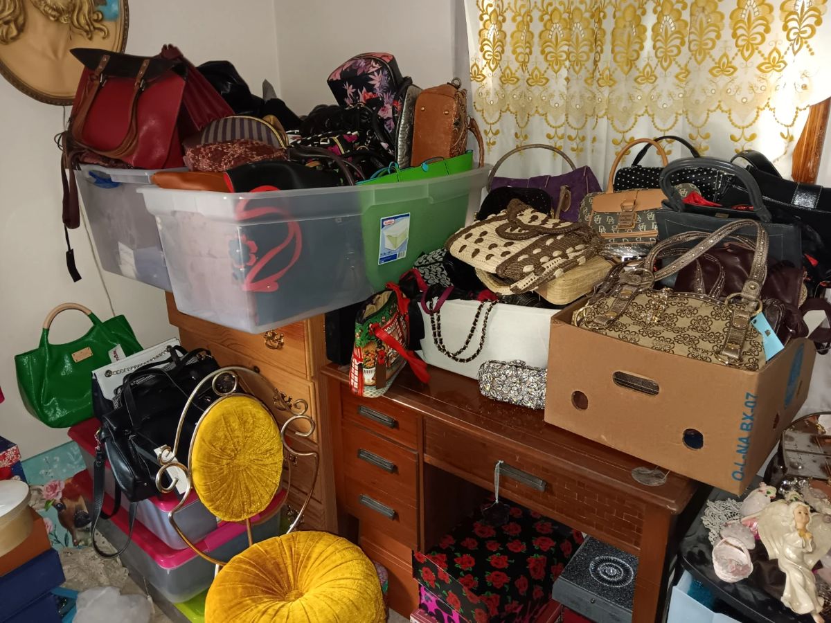 Tiverton Estate Sale SAT SUN 10/7 10/8 starts on 10/7/2023