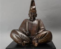 Fine Taisho Period Japanese Bronze Okimono of a Seated Shinto Man w/Fan
