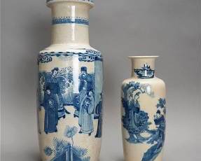Two Antique 19thC Chinese Blue and White Vases Off-White Cream Colored
