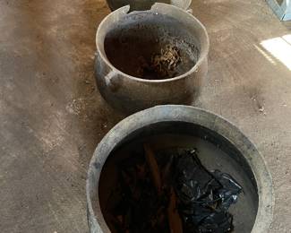 Antique cast iron wash pots