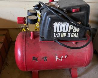 Air compressor 