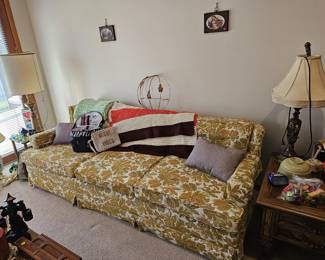 Custom made mid century davenport like new!