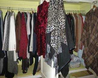 Ladies Vitage Designer Clothes