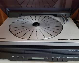 Bang & Olufsen Turntable