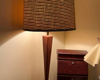 MCM lamp