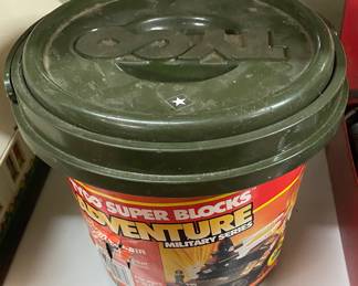 Tyco Super Blocks Adventure Military Series Kit