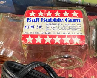 Ball Bubble Gum Container
