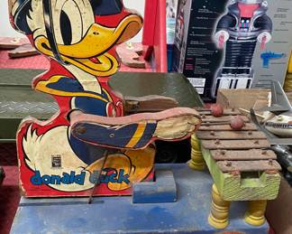 Fisher Price Donald Duck Xylophone Toy