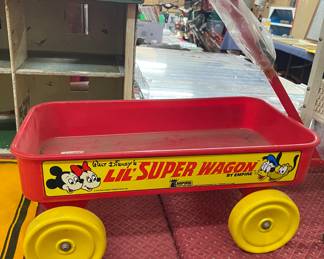 Empire Walt Disney's Lil Super Wagon