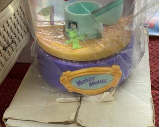 Mickey Mouse Snow Globe