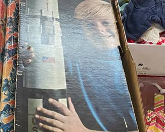 Revell Apollo Saturn V Moon Rocket