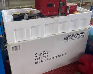 Spec Cast Truck in Box