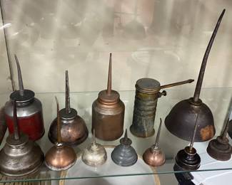 Assorted Oil Cans