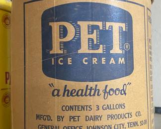 Early Pet Ice Cream Container
