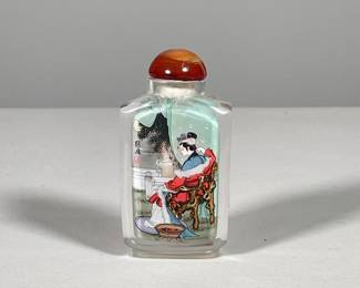 REVERSE PAINTED SNUFF BOTTLE | Reverse painted snuff bottle showing traditional Japanese woman. - h. 3.5 in