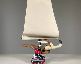 WILE E. COYOTE DEMONS & MERVEILLES STATUETTE | Limited edition hand-painted resin statuette of Wile E. Coyote by Démons & Merveilles, numbered 0857/2005 with certificate of authenticity and original assembly instructions. - l. 12.5 x w. 11 x h. 19.5 in