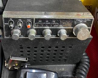 Realistic CB Radio
