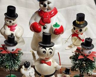 Snowmen of all kinds