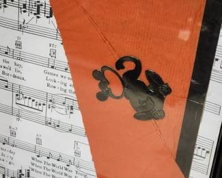 Framed Halloween Crepe Paper Hat