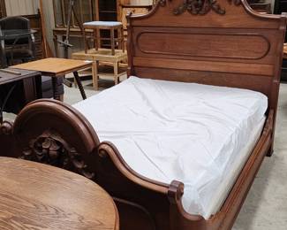 Beautiful Victorian Bed 