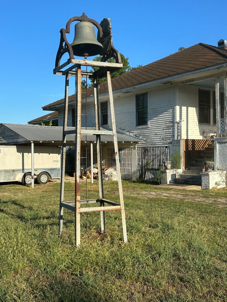 Mountain Plantation Estate Sale in Tallulah, LA starts on 10/6/2023