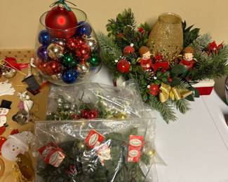 AWESOME Vintage Christmas! Ornaments, tchotchkes, and more! 
