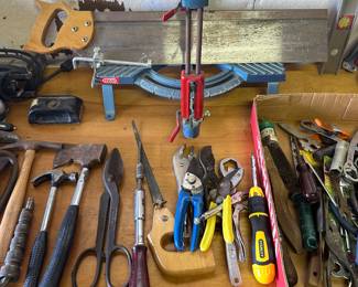 Nice Craftsman Miter Saw and hand tools! Most are vintage. 