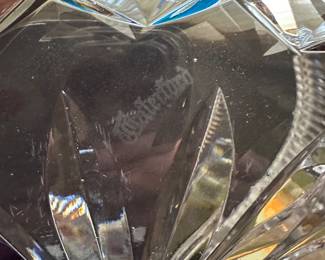 This is a beautiful Waterford Crystal Bowl! Excellent condition! Signed! 