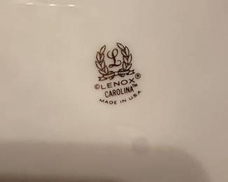 A STUNNING service for 10 of Lenox China! CAROLINA Pattern! 