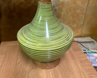 Got the key today! Initial walk through photos! MORE TO COME DAILY! #2 of a pair of beautiful Mid-Century Modern Lamps! 