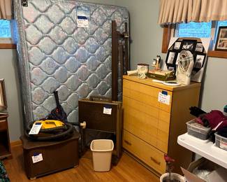 The linen room also holds some GREAT vintage furniture! Victorian to 1950's! Nice Queen Size Bed too! 