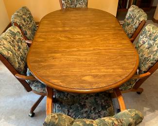 Got the key today! Initial walk through photos! MORE TO COME DAILY! Fantastic Pedestal Dinning Table and 6 Rolling Captains Chairs! Excellent condition! 