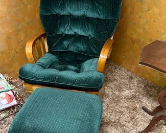 Got the key today! Initial walk through photos! MORE TO COME DAILY! SUPER comfy rocker with ottoman! 