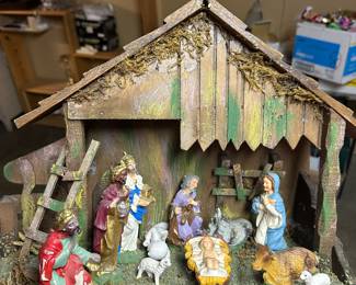 Got the key today! Initial walk through photos! MORE TO COME DAILY! Vintage Holiday Creche! 