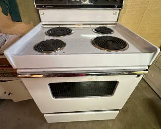 Got the key today! Initial walk through photos! MORE TO COME DAILY! Nice used electric stove! 