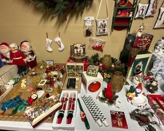 The vintage holiday items are finally fully displayed!  We have TONS of Christmas! Some really nice candle and candle holders! 