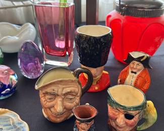 Lovely vintage items are al around this home! Take a look at these beauties! 