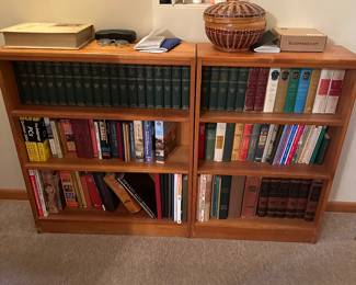 Got the key today! Initial walk through photos! MORE TO COME DAILY!  A pair of small 1950's blonde book cases! 