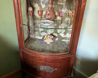 Got the key today! Initial walk through photos! MORE TO COME DAILY!  A LOVELY 1930's/40's Round Front China Cabinet with bottom cupboard! Mahogany! 