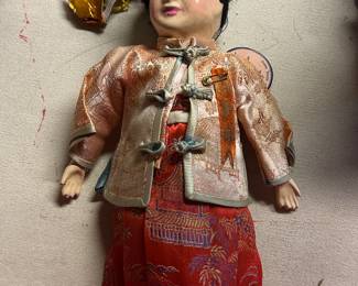 Got the key today! Initial walk through photos! MORE TO COME DAILY! A Vintage Chinese Composition Doll! 