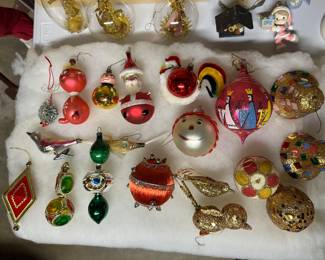 AWESOME Vintage Christmas! Ornaments, tchotchkes, and more! 