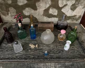 A lovely small collection of dresser bottles! 