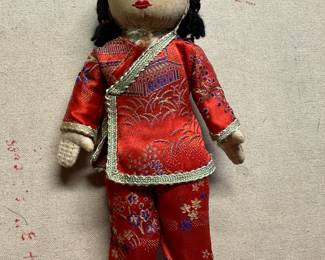 Got the key today! Initial walk through photos! MORE TO COME DAILY! A Vintage MCM 1960's ADA LUM Chinese Cloth Doll! 