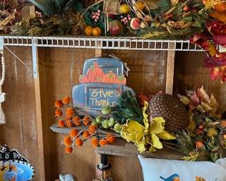Thanksgiving decor