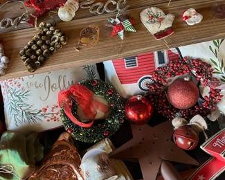 Christmas decor/ornaments